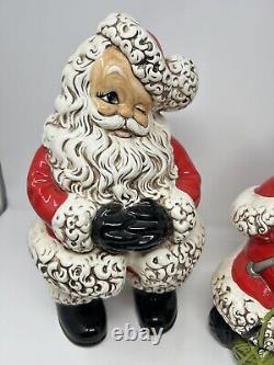 Winking Santa & Mrs. Claus Atlantic Mold Painted Ceramic Figures 70's Vtg