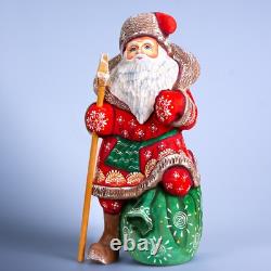 Wooden Carved Santa Claus figurine 9, Christmas Gift ideas for Home Decor