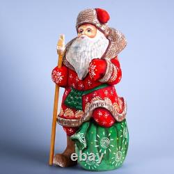 Wooden Carved Santa Claus figurine 9, Christmas Gift ideas for Home Decor