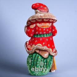 Wooden Carved Santa Claus figurine 9, Christmas Gift ideas for Home Decor