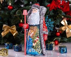 Wooden carved Santa Claus Figurine 9, Nutcracker scene Christmas home Decor