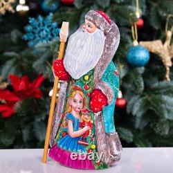 Wooden carved Santa Claus Figurine 9, home Christmas holiday decoration indoor