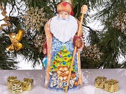 Wooden carved Santa Claus figurine 9, Christmas Holiday Home Decor Gift Idea