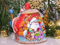 Wooden carved Santa Claus figurine, Christmas Holiday Home Decor indoor