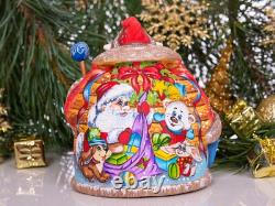 Wooden carved Santa Claus figurine, Christmas Holiday Home Decor indoor