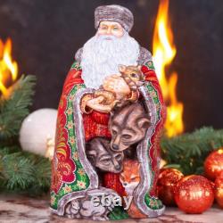 Wooden hand carved Santa Claus Figurine 14, Christmas home Decoration