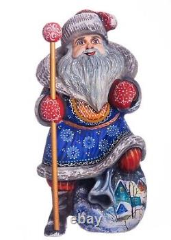 Wooden hand carved Santa Claus figurine 10, Home Christmas Holiday Decor indoor