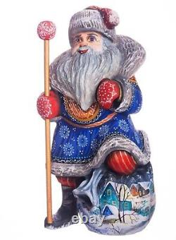 Wooden hand carved Santa Claus figurine 10, Home Christmas Holiday Decor indoor