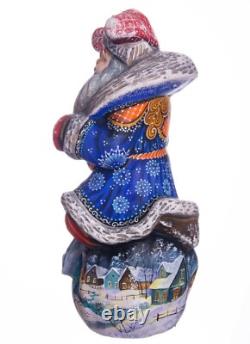 Wooden hand carved Santa Claus figurine 10, Home Christmas Holiday Decor indoor