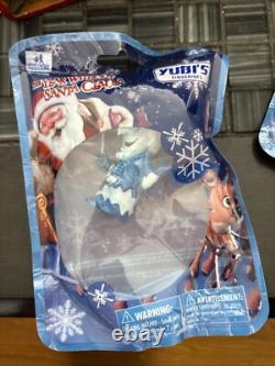 Yubi's Fingerines Frosty and Year Without Santa Claus Figure 2.5