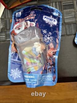 Yubi's Fingerines Frosty and Year Without Santa Claus Figure 2.5